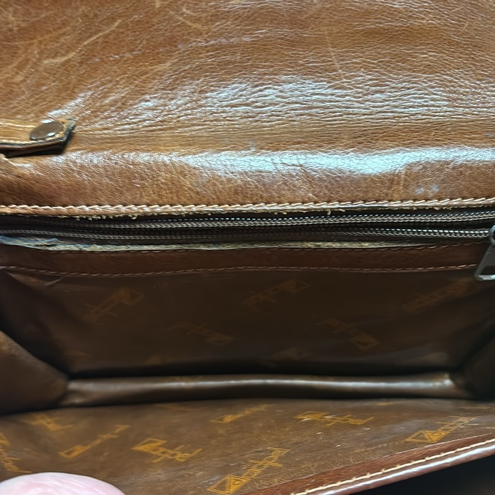 Vintage adpel genuine leather clutch. Made in Italy. - Picture 8 of 16